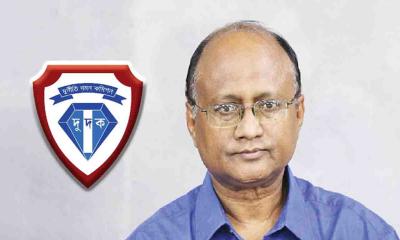 পদত্যাগের পর যা বললেন দুদক চেয়ারম্যান