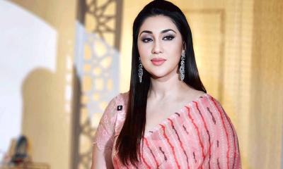 দুই বছরের বিরতি ভেঙে ফিরছেন অপু বিশ্বাস