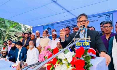 এ নির্বাচন দেশের গণতান্ত্রিক প্রক্রিয়াকে শক্তিশালী করবে