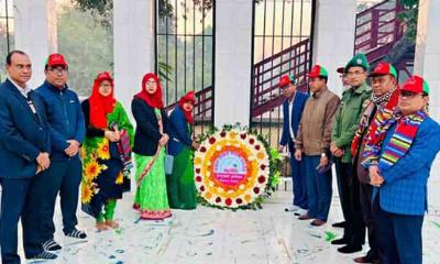 যথাযোগ্য মর্যাদায় চিরিরবন্দরে মহান বিজয় দিবস উদযাপন