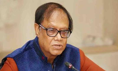 ৫ ব্যাংক একীভূতকরণে বিকল্প ছিল না: গভর্নর