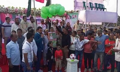 দিনাজপুরে খালেদা জিয়া গোল্ডকাপ ফুটবল টুর্নামেন্ট উদ্বোধন