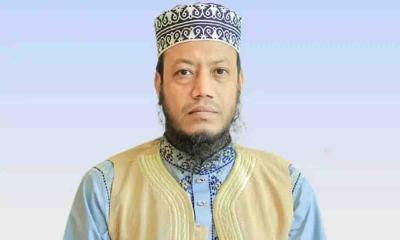 কেউ একজন আমার মাকে অপমান করেছে,বড্ড কষ্ট হচ্ছে: আমির হামজা