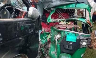 মাইক্রোবাস-অটোরিকশা সংঘর্ষে নিহত ২, আহত ৩