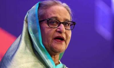 অবৈধ’ ঘোষণা করে হাসিনার সদস্যপদ বাতিল করল ডাকসু