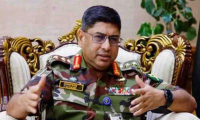 নারীদের বাদ দিয়ে উন্নয়ন চিন্তা করা ভুল: সেনাপ্রধান