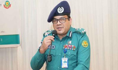 সিএমপির নতুন কমিশনার হিসেবে দায়িত্ব নিলেন শওকত আলী