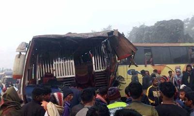 সিলেটে তিন বাসের মুখোমুখি সংঘর্ষে নিহত ২