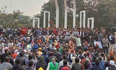 প্রাথমিক শিক্ষকদের ‘লাগাতার’ কর্মবিরতির ডাক