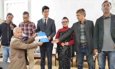 পঞ্চগড়ে পিআইবি’র নির্বাচনকালীন সাংবাদিকতা প্রশিক্ষণ সমাপ্ত