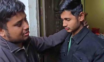 চোখের জল ধরে রাখতে পারলেন না আবু বকরকে দেখে
