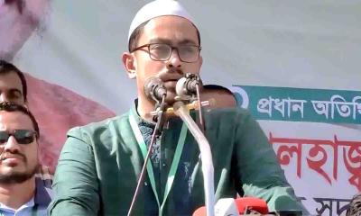 এ দেশে ভারতীয় দাদাগিরি চলবে না: ডাকসুর ভিপি