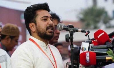 নতুন বাংলাদেশের দাবিতে সবাইকে সোচ্চার হওয়ার আহ্বান নাহিদের