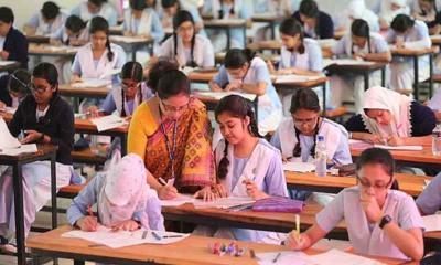 এইচএসসি পরীক্ষার নতুন কেন্দ্র তালিকা প্রকাশ করল ঢাকা বোর্ড