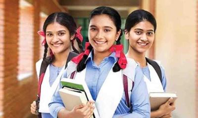 ষষ্ঠ শ্রেণিতে ভর্তিতে বয়স জটিলতায় বহু শিক্ষার্থী