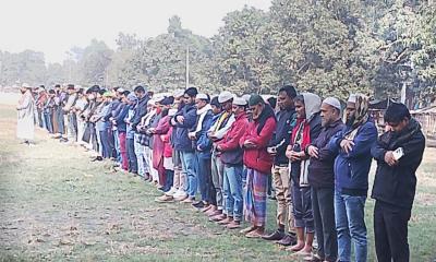 দিনাজপুরে শহীদ ওসমান হাদির গায়েবানা জানাজা অনুষ্ঠিত