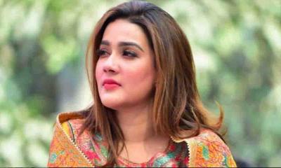 চোখের সামনে মৃত্যু দেখে দম বন্ধ লাগছে মাহির