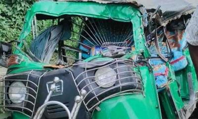 পাকুন্দিয়ায় ট্রাক-অটোরিকশা সংঘর্ষে নিহত ১, জব্দ ট্রাক