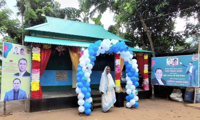 তারেক রহমানের পক্ষ থেকে অসহায় শুক্কুরী বেগমকে ঘর উপহার