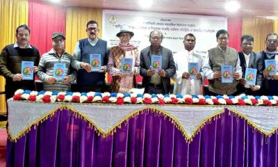 আদিবাসীদের ভূমি অধিকার ও নিরাপত্তা সংকট নিয়ে দিনাজপুরে আলোচনা