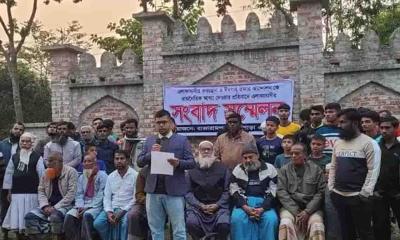 ফুলবাড়ীতে ঈদগাহ কমিটি ও যুবদল নেতার পাল্টাপাল্টি সংবাদ সম্মেলন