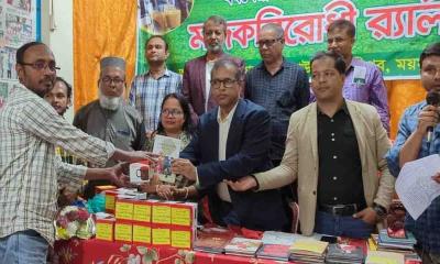 দিনাজপুরে বিশ্বজিৎ দাসের উপস্থিতিতে গৌরীপুরে চা-প্রেমী উৎসব