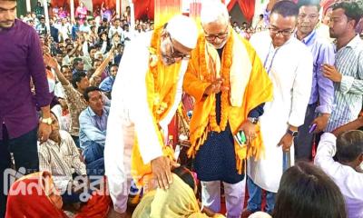 দিনাজপুরে কান্তজীউ মন্দিরে মহোৎসব পরিদর্শন করলেন হুইপ ও এমপি