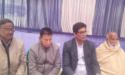 ভোটকেন্দ্র বহাল রাখার দাবিতে বোদায় বিএনপির সংবাদ সম্মেলন