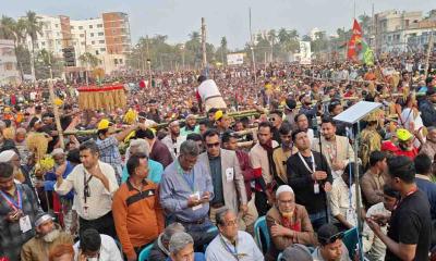নওগাঁয় তারেক রহমানের জনসভাস্থল ও আশপাশ লোকে লোকারণ্য