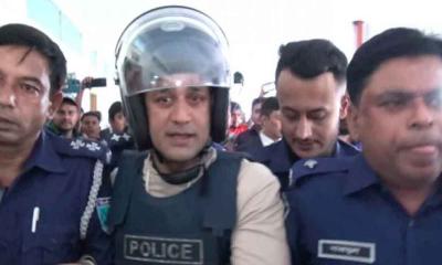 বার কাউন্সিল নির্বাচনে লড়তে ব্যারিস্টার সুমনের রিট