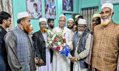 দিনাজপুর-৬ আসনে ধানের শীষের জয়ী প্রার্থীকে দাঁড়িপাল্লা প্রার্থীর অভিনন্দন