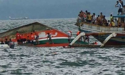 নাইজেরিয়ায় নৌকাডুবি: গাছের গুঁড়িতে ধাক্কা লেগে নিহত কমপক্ষে ৬০