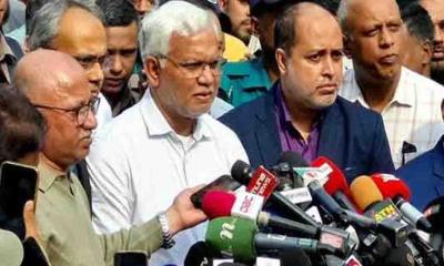 খালেদা জিয়াকে নিয়ে গুজব না ছড়ানোর আহ্বান ডা. জাহিদের