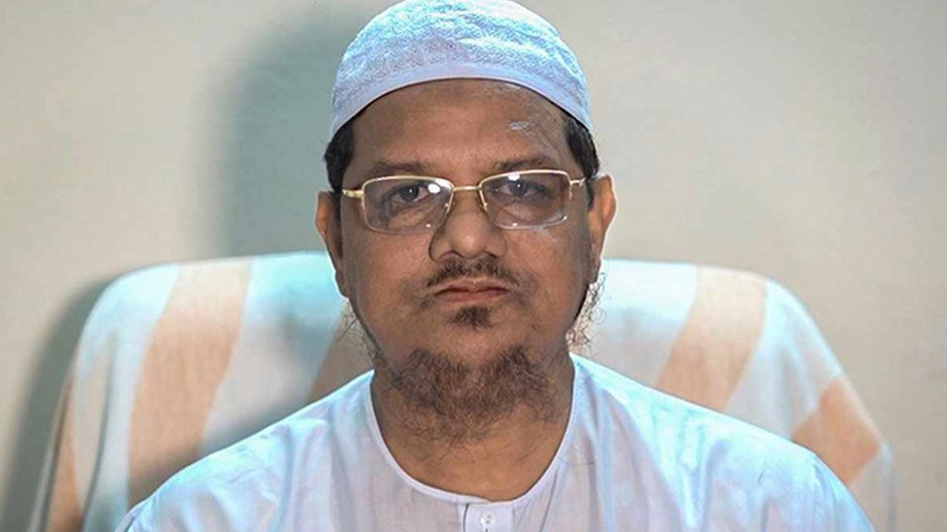 বিএনপির সঙ্গে সমঝোতা নিয়ে যা বললেন চরমোনাই পীর