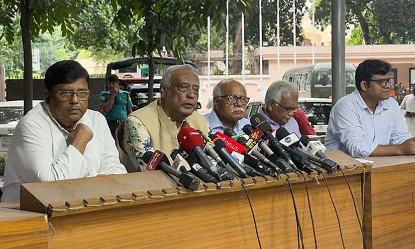কয়েক দিনের মধ্যে নির্বাচনের তারিখ ঘোষণা করবেন প্রধান উপদেষ্টা : মোস্তফা জামাল