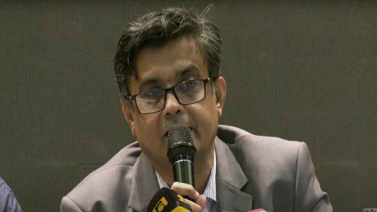 কেন হলো না নতুন পে-স্কেল? জানালেন সাবেক প্রেস সচিব