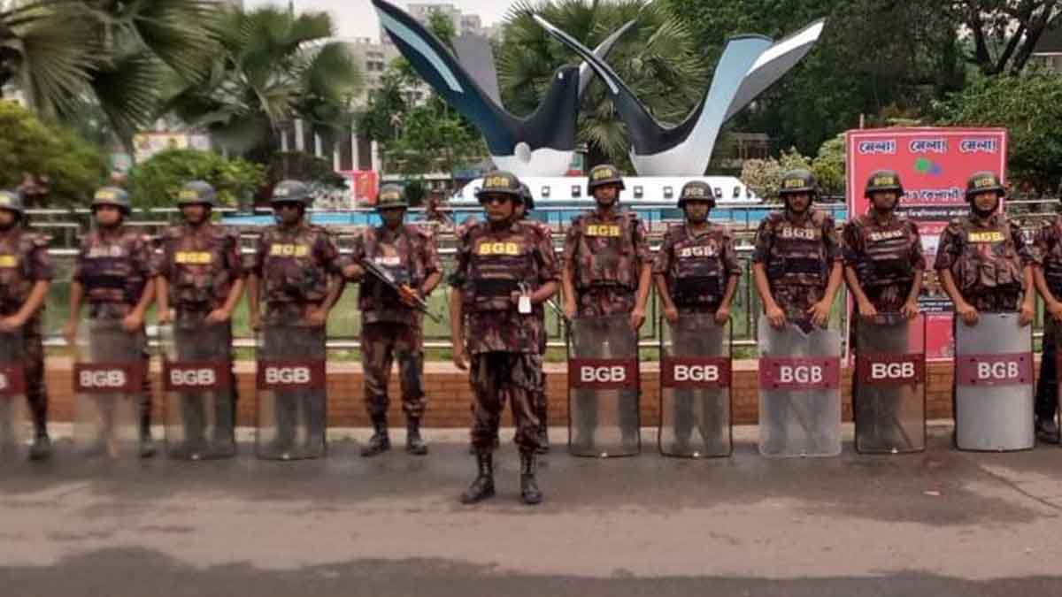 নববর্ষে ঢাকার নিরাপত্তায় ২০ প্লাটুন বিজিবি মোতায়েন