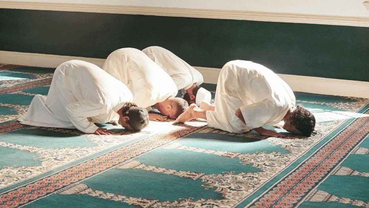 ১৮ এপ্রিল : আজকের নামাজের সময়সূচি