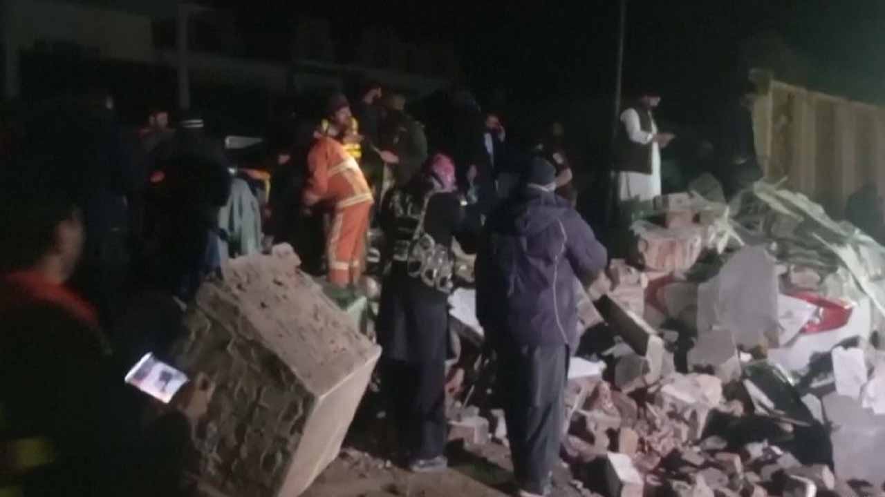 পাকিস্তানে বিয়েবাড়িতে বোমা বিস্ফোরণে ৫ জনের মৃত্যু