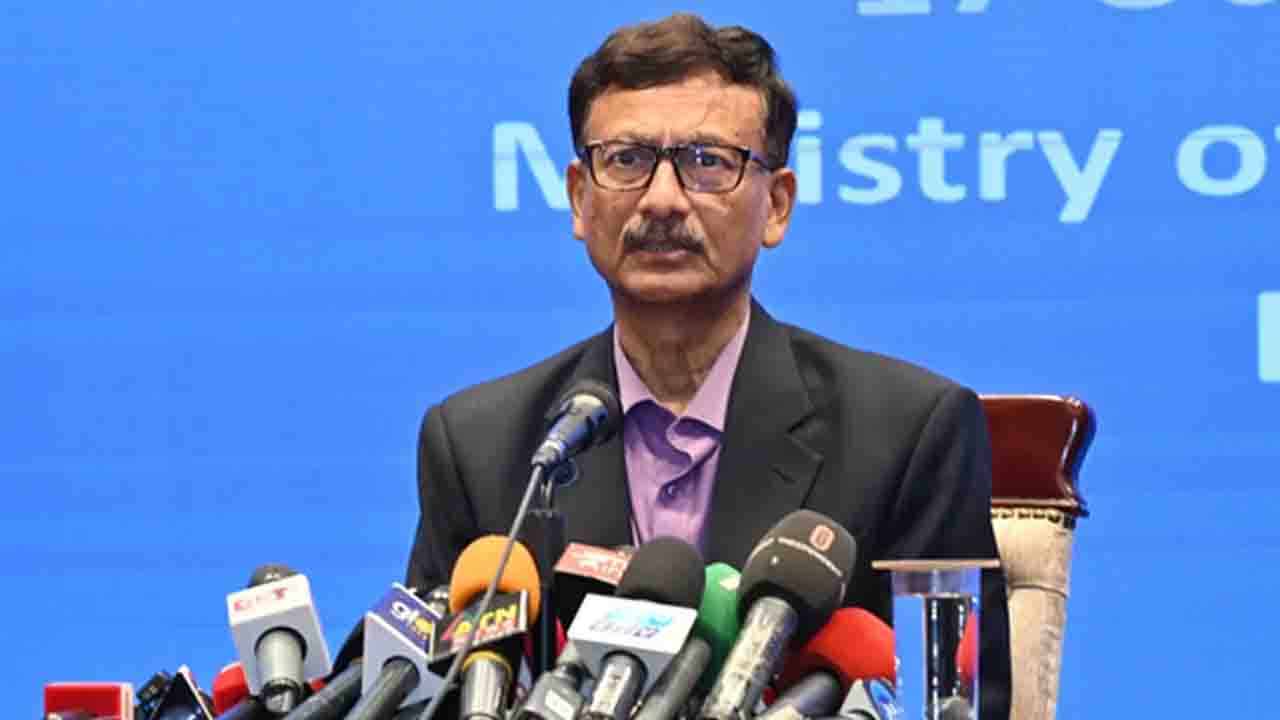 পররাষ্ট্র মন্ত্রণালয় থেকে বিদায় নিলেন উপদেষ্টা তৌহিদ হোসেন