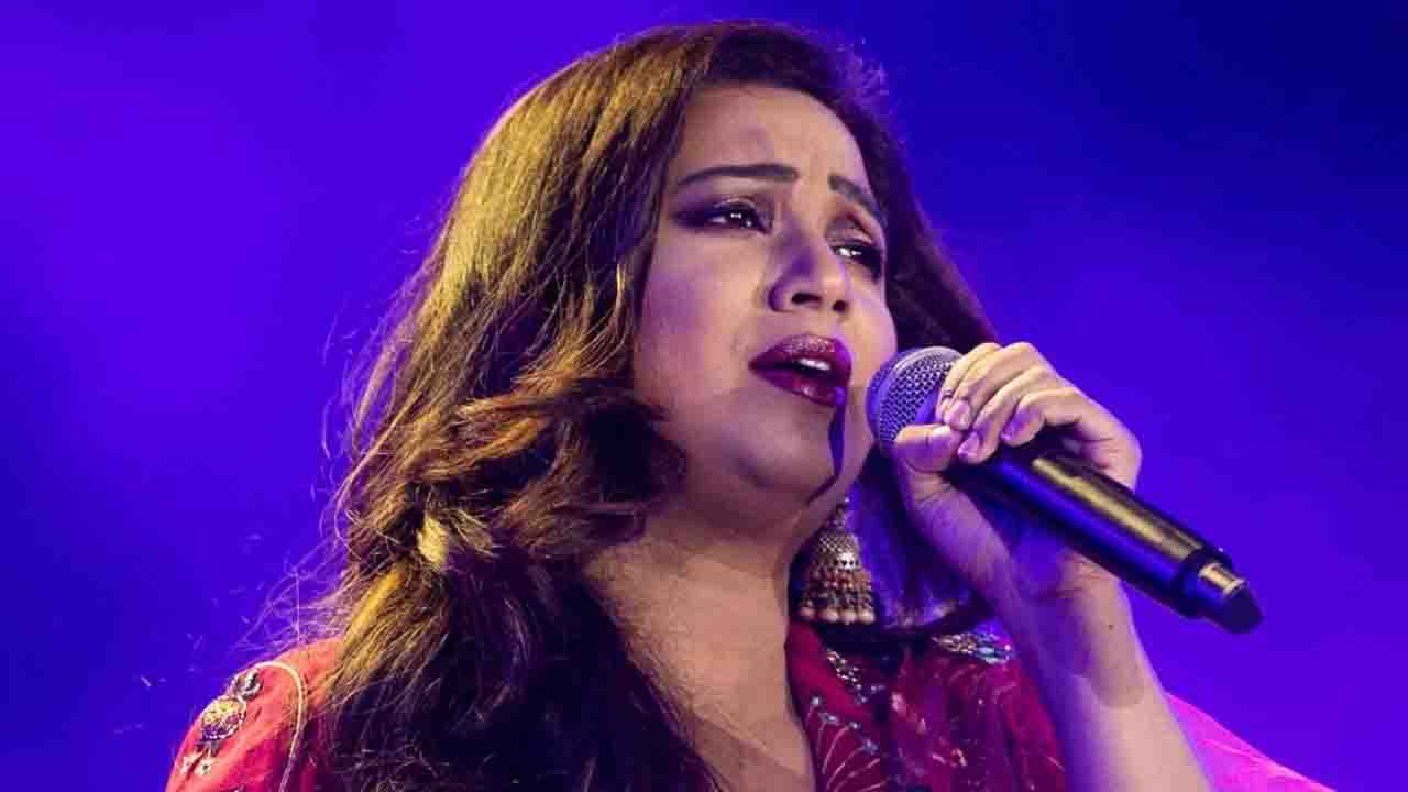 প্লেব্যাক গান নিয়ে বড় ঘোষণা দিলেন শ্রেয়া ঘোষাল