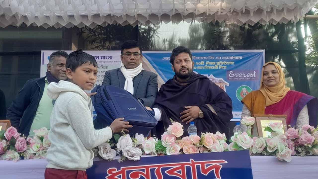 বোদার ১২ শিক্ষা প্রতিষ্ঠানের শিক্ষার্থীদের নিয়ে ‘শীত আনন্দ উৎসব’ অনুষ্ঠিত