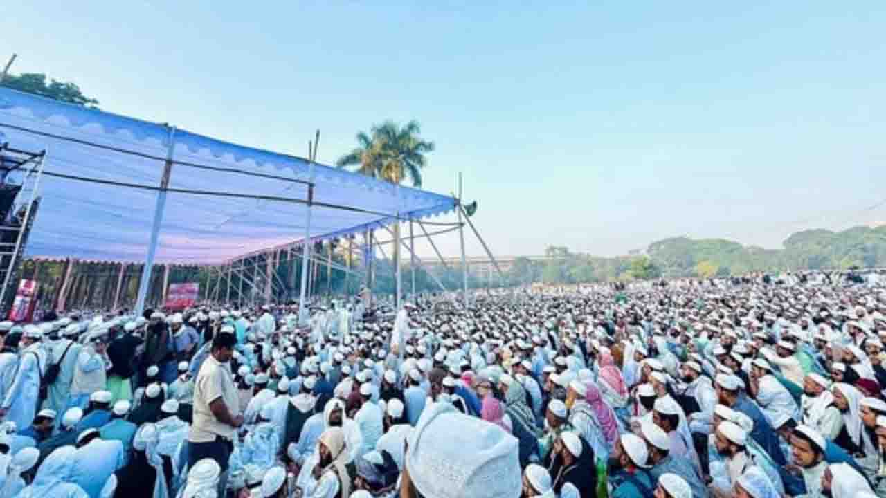 সোহরাওয়ার্দীতে খতমে নবুওয়ত মহাসম্মেলনে মানুষের ঢল