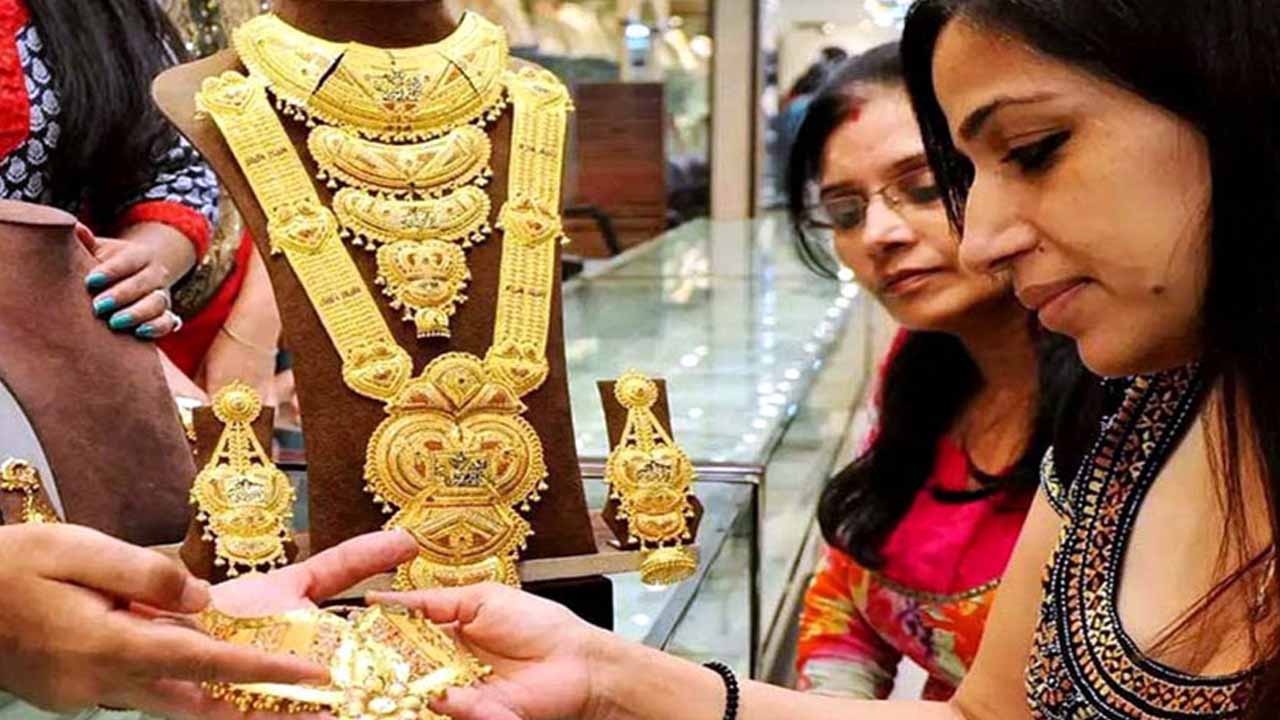 দেশে কত দামে স্বর্ণ বিক্রি হচ্ছে আজ
