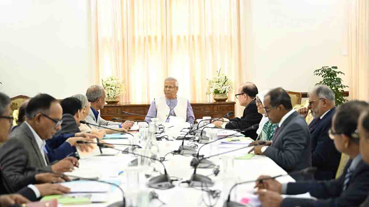 খাদ্যদূষণ নিয়ে প্রধান উপদেষ্টার জরুরি উদ্যোগ নেওয়ার নির্দেশ