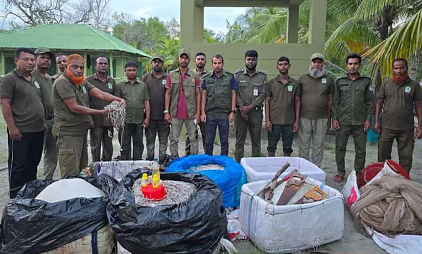 সুন্দরবনে বিষপ্রয়োগ ঠেকাতে গিয়ে হামলার শিকার হচ্ছেন বনরক্ষীরা