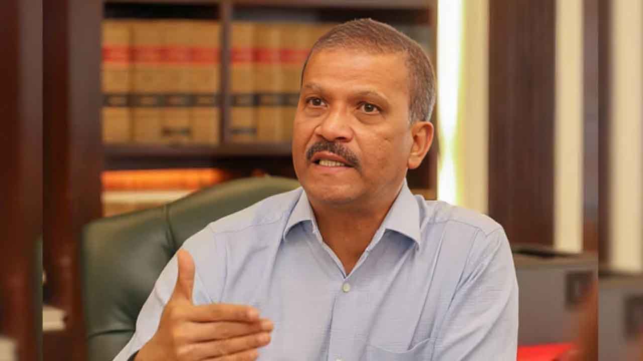 সংস্কার নিয়ে মুখ খুললেন আসিফ নজরুল