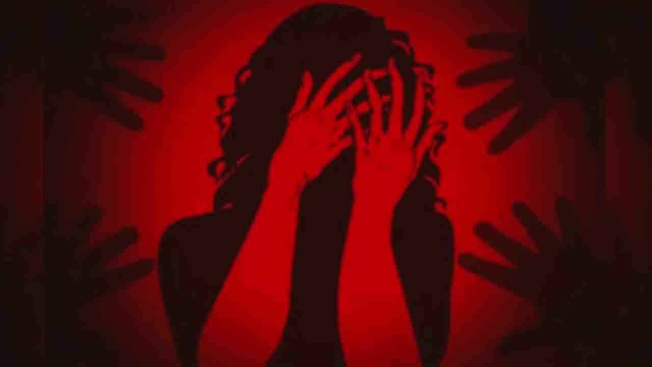 চিরিরবন্দরে বীমা কর্মীকে গণধর্ষন মামলায় আটক-১