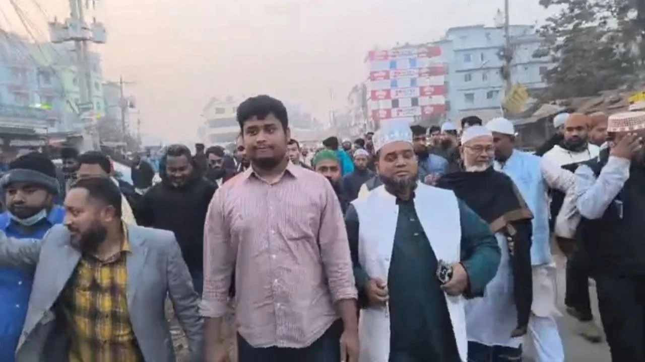 বিনা পয়সায় ভোট দেবেন, বিনা পয়সায় সার্ভিস দেব : হাসনাত আব্দুল্লাহ