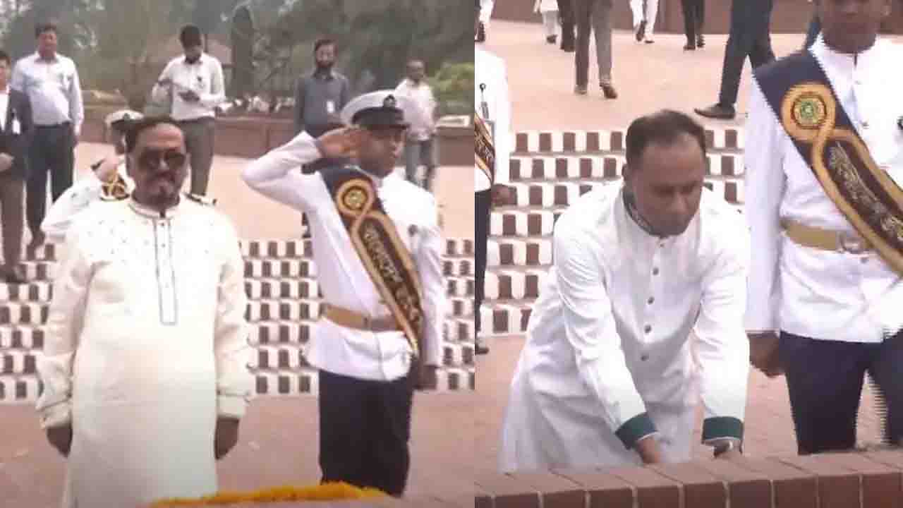 জাতীয় স্মৃতিসৌধে স্পিকার ও ডেপুটি স্পিকারের শ্রদ্ধা নিবেদন